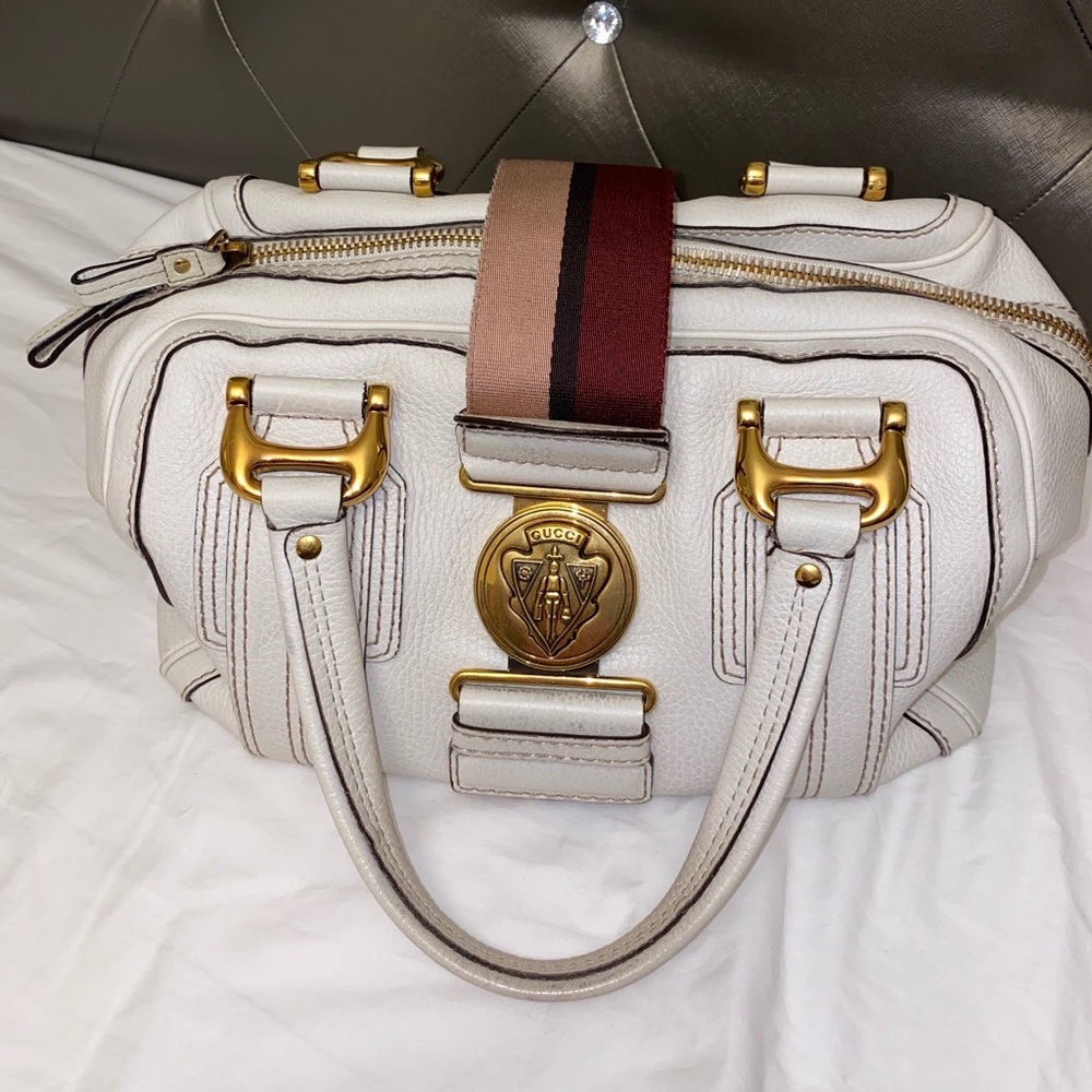 Gucci aviatrix